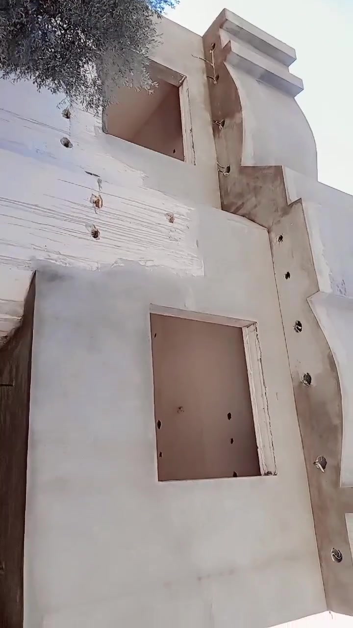 السلام عليكم لباخ متفرغ  وسمنت وجص وبورك شغل درجة اولى باليومية وكبالة ***********
