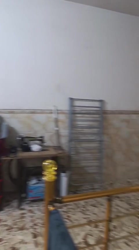 🏠 مشتمل للبيع في الدورة – أبو دشير
📍 الموقع: الدورة – أبو دشير، خلف المركز، بالقرب من بيت جبارة
📜 طابو ملك صرف
📐 المساحة: 75 م²

🔹 الطابق الأرضي:

- غرفة
- استقبال
- مطبخ
- صحيات عدد 2

🔹 الطابق الثاني:

- غرفتين نوم
- حمام
- بيتونة

📞 للاستفسار والاتصال:
***********
