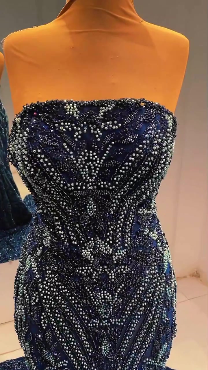 اجمل اطلاله #سنتر_هيا #فساتين_سهرة #فاشن_عراقي #اكسبلور_فولو #weddingdress
