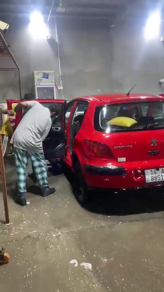 بيجو فرنسي 307 مديل 205 مكينه وكير جدد تبريد غرفه بطاين جديدات سنويه ما منتهيه رقم بصره دولي مكانه بصره بيه طخات سعرها مناسب37بي مجال 
التواصل *********** اتصال
