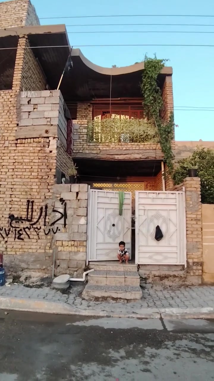 دار 🏡🏡للبـــــــــــــــــــــــــــــــــــــــــــــيع
المساحه 100🔷الواجهه 5💧النزال 20
جاهز السكن 🥇طابو صرف ✅💧

العنوان🟦 بغداد حسينيه الراشديه مسقط بلاخير مقابيل اسواق علوكي 
يحتوي على كراج  واستقبال وصاله 3غرف  نوم ومطبخ 

للاستفسار واتساب على الرقم 📞📲***********

