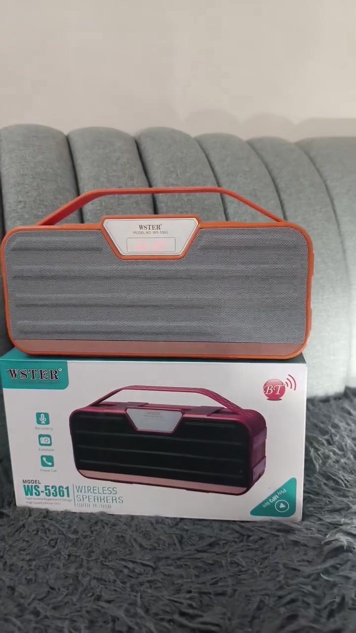 سماعه دمام صوت واضح قوي 30الف ويا توصيل 
موصفات FM's+Bluetooth+memory+flash
بطاريه كبير يشتغل8=9ساعات /ويا كارتون غراضه
لون مميز برتقالي🔶
وزن ثكيل بسيط استخدامات بل بيت سفره 
سعر30قفل معه توصيل
***********
***********
