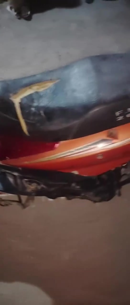 البيع كايمه ومجفتة سعر 150٬. العنوان بصرة هارثه مسحب ***********
