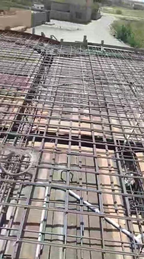 نعمل نجاره وحداده وصب في الناصريه والغراف والعشائر اخوكم ابو حيدر النجار ***********
