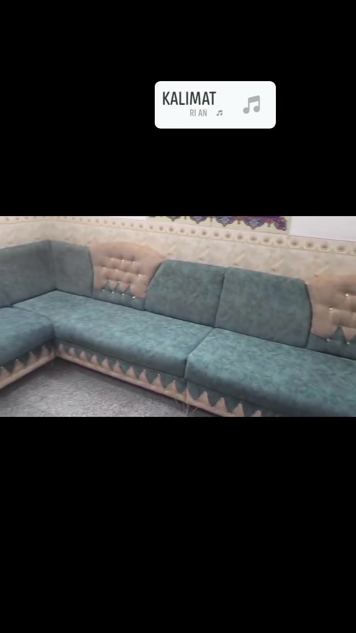 ديوان مستخدم شغل تسكام درجه اولى خشب چام روسي و بلوك أسود
١٥ متر مابي ضرر 

للاستفسار : ***********
                 ***********
