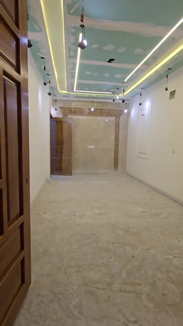 البنوك • ١٥٠م • ٤ غرف