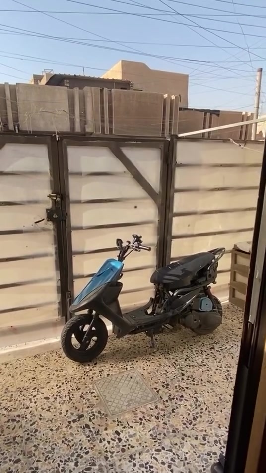 السلام عليكم ماكس عدله خير من الله مكينه خير من الله 
شغاله سلف هندر شلعه معدل خير من الله الدراجه اتخبل 
ناعمه ما تسمع حسها دهنها جديد مبدل صار يومين 
رايده 350مكاني الشرطه الرابعه
رقمي ‭***********‬واتساب

