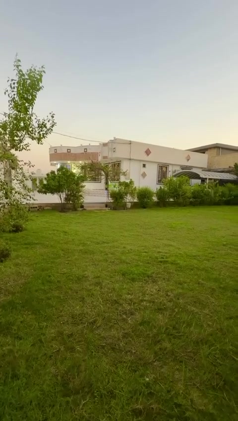 السعر👈((270)) مليون مع🌴🌴 مجال 

السلام عليكم متابعين الاعزاء🌳🌳 عندنا عرض اليوم 1400 متر مع بيت مساحه🌳🌳 البيت 250 متر الواجهيه 53 متر نزاله 28 موقعه كربلاء🌳🌳 طريق السيده زينب على السايد الخدمي مال طريق الزوار🌴🌴 يبعد عن الشارع 50 متر جنس العقار طابو زراعي سند🌴🌴 25 تحويل اسهم قرب سكله احمد القرعاوي قرب جسر الابراهيميه يبعد عن مركز🌴🌴 المدينه 9 كيلو يحتوي باقي التفاصيل الارقام الموجوده***********🌴🌴

