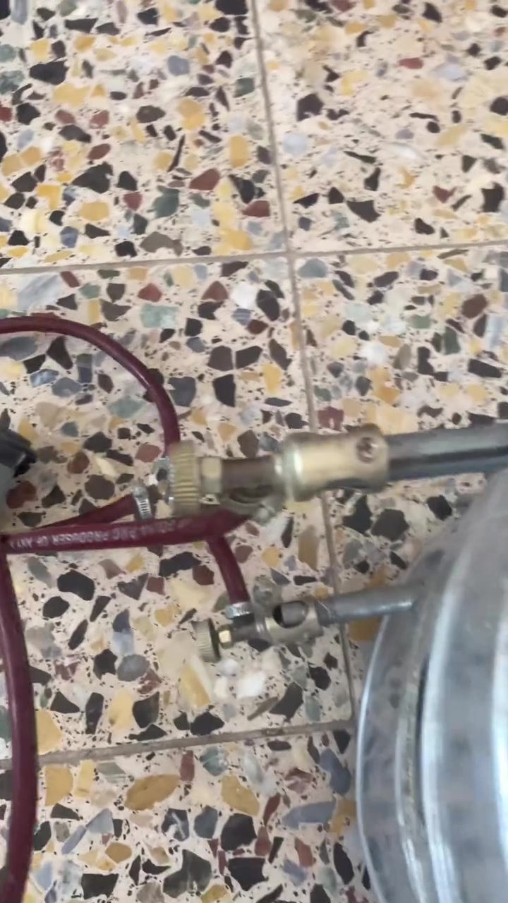 تنور غازي مع المنظم ب٢٥
