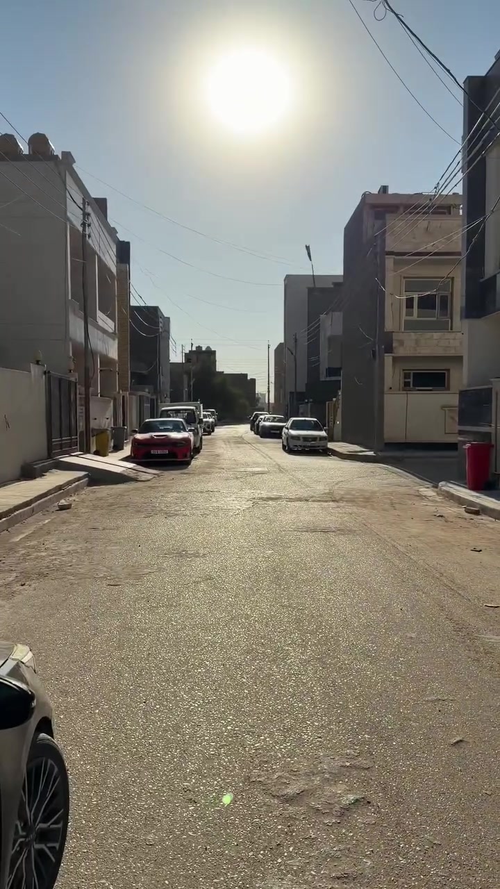 📍 المساحة: 100 متر الواجهة 5 النزال 20
السعر : 85 مليون قفل
📞 ***********
حي دجلة-شارع الصفوة
الفرع الفاصل بين المسائلة و العدالة و المنطقة
امام الشارع الي يودي لشارع الابداع
