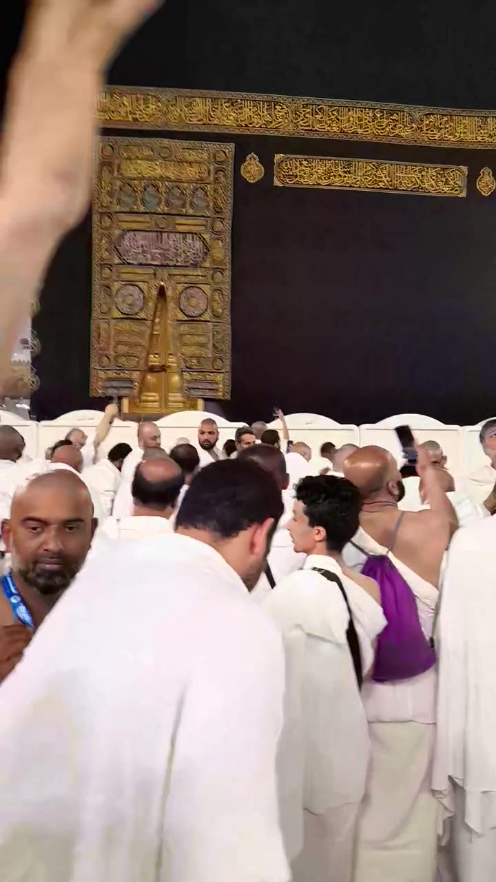 مستمرين باستلام الجوازات لرحلة من٨/١٠ الى٨/١٥ محبس الجن ٣٢٥ دولار/ضيافة الطريق ومزارات واستراحة حائل مع الحاج عبدالله القيسي ***********واتساب
