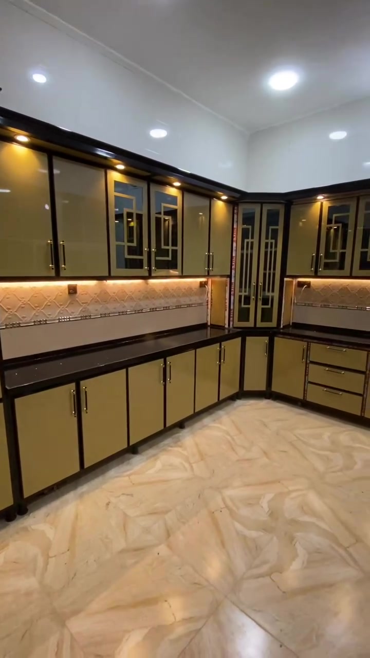 معمل اوسكار  لموقع مغربة مقابيل شيشان***********

***********
