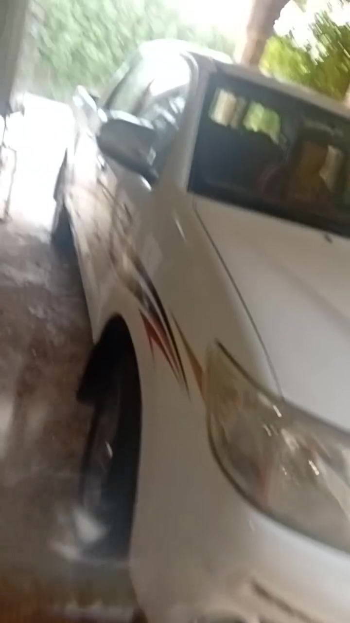 فلاونزه م١٥ جاهزه مكفوله مال بيت بغداد تحويل ماشيه ١٨٥  السعر ٢٣٠ مجال  قليل.  ***********
