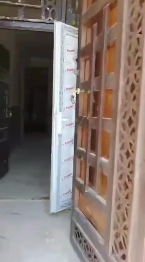 مشتمل ارضي للايجار
 بيه ماطور وكيزر ب300 الف
 بالموحية قرب بابا الجامعة الخلفي
نظافه ما شاءلله 
***********
