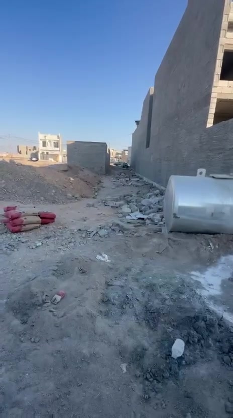 قطعه ارض للبيع ديوم منطقة تصنيع خلف علوه السمك وجه 5*27 شارع 12 تفاصيل وسعر في فديو اتصال *********** المدينة المنورة للعقار
