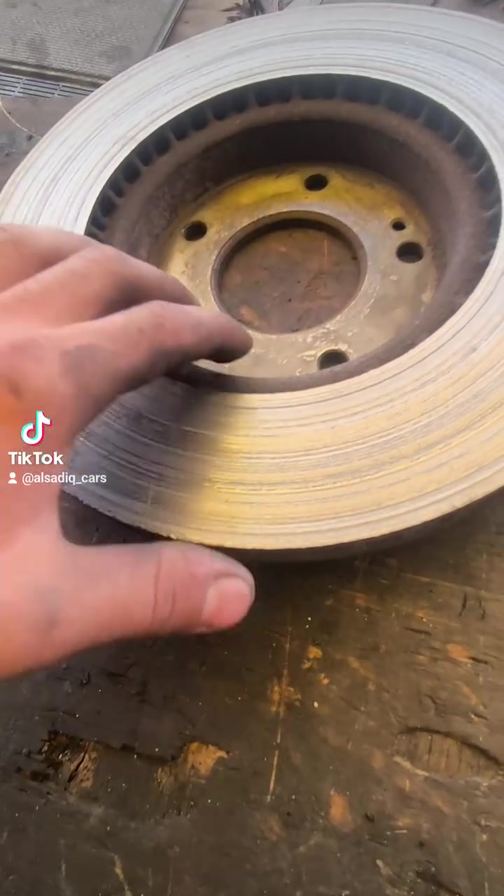 صيانة • دسكات وبنزات • بغداد