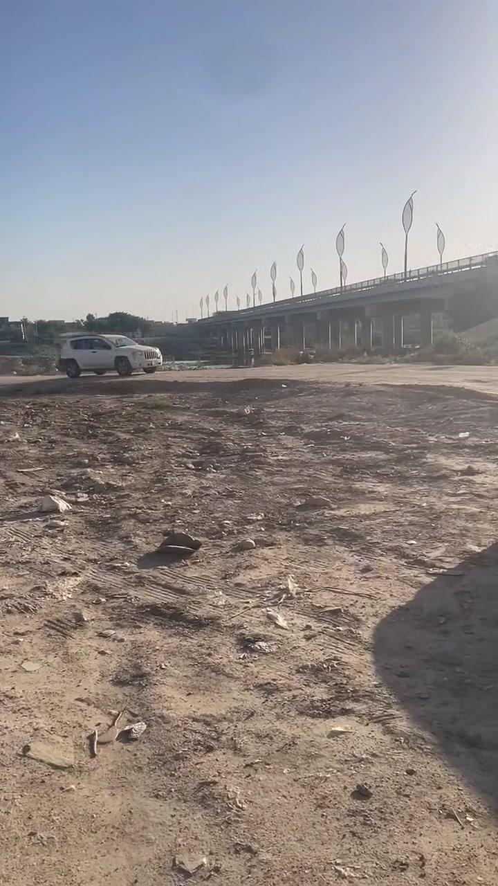 يالله قطعه للبيع تجاريه المساحه 275متر العنوان طويريج الحولي مباشر ع شط الهنديه الاتصال ع الرقم ***********
