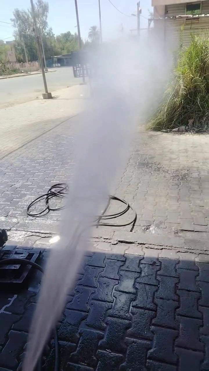 اسلام عليكم بقت اخر مضخه وهاذ دفع المي كدام عنكم

مضخات يطالي موطور ٥ونص حصان وضاغطه 200بار عنوان بغداد بل شعلة رقم ***********

