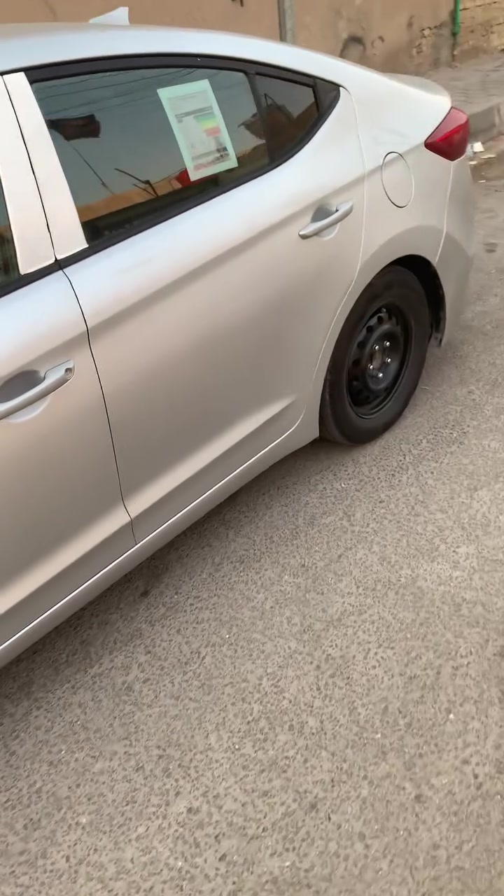 سياره مديل2018وارد امريكي بيها 3قطع والسنويه منتهي صاله سنه او اكثر  رقمها اربيل مكينه 1800
تخم تاير جديد تحكم ستيرن
تبريد منضومه جديد ثلج
كل الكهربائية شغاله سياره ناقصها شغلات بسيطه سعر ١٠٥ بيها مجال بسيط التوصل على هاذ رقم ***********
