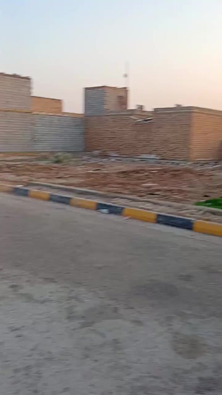 بيت للبيع قرب ملعب حي الشرطه@***********
