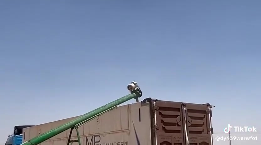 السلام عليكم اخوان اصحاب التنقيات حنطه اي واحد يحتاج عمال حاليا احنا ثلاثه عمال موجودين اللي يحتاج عمال خلي يعلق او يخابرنا عنواننا اطراف حمدانيه القرى ***********
