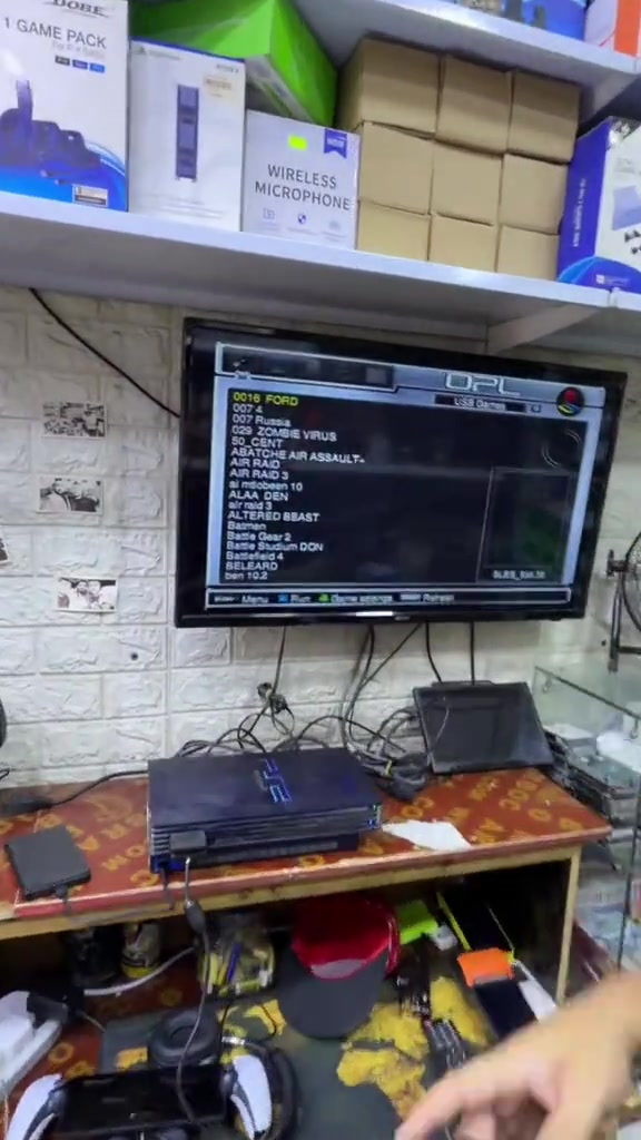🎮 هارد ألعاب بلايستيشن 2 🔥 💾 الحجم: 160GB 🕹️ يحتوي على 215 لعبة PS2 🔥 تشكيلة ألعاب متنوعة وجاهزة 💰 السعر فقط 20 الف فقط 📍 مركز دبي للأجهزة الإلكترونية – البياع / شارع 20 📞 *********** المصداقية أساس النجاح ❤️
