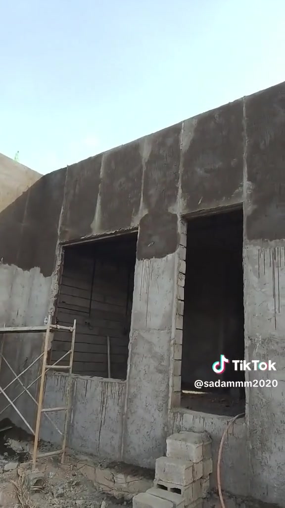 عامل لبخ • قريب • باب الله