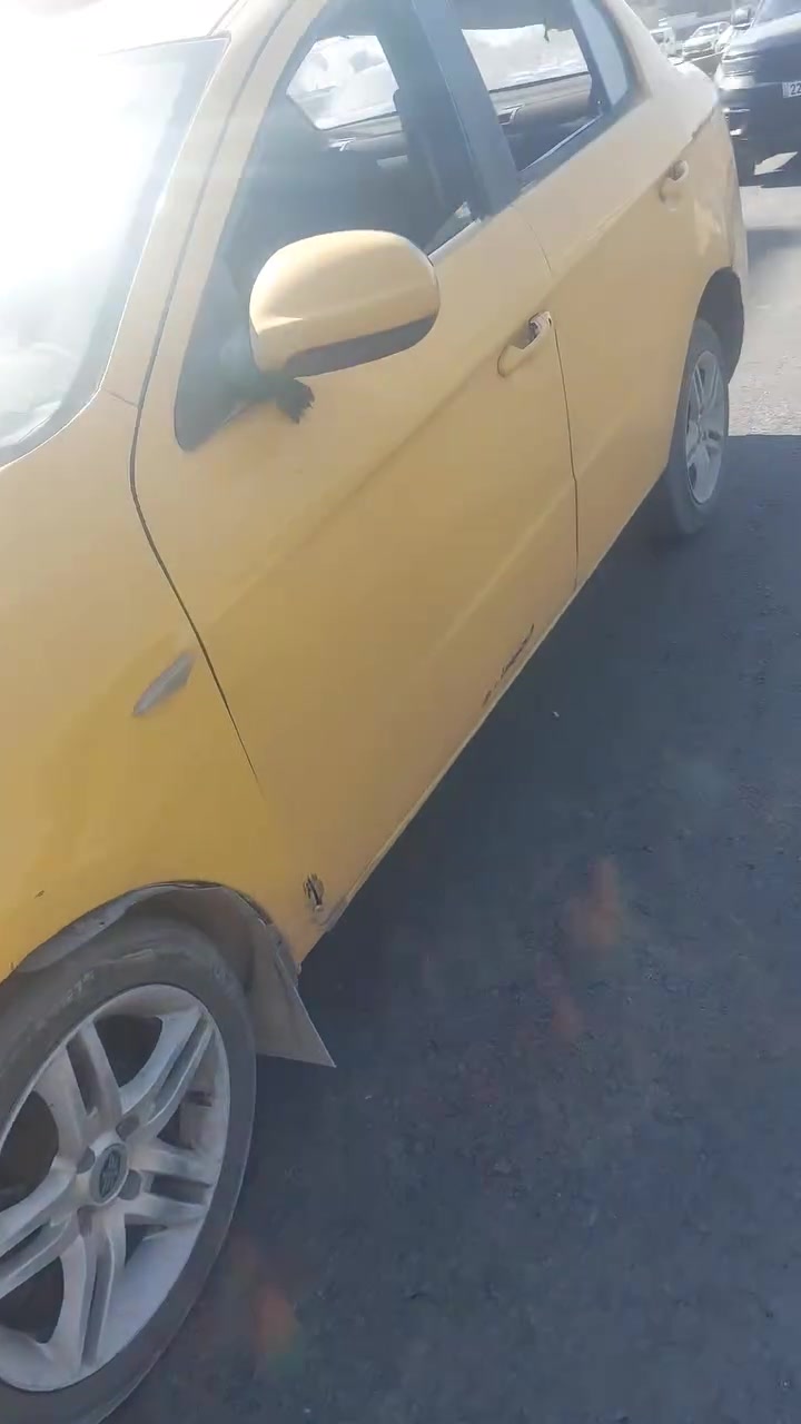 فاو للبيع موديل ٢٠١٤
كير مكينة نضيفات  مابيهن اي مشكلة كهربائيات كاملات تبريد شغال 

سعر ٣٠  وبيهة مجال واذا اقصاط هم ترهم  ***********
