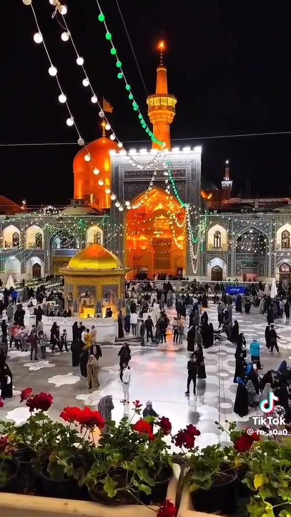 تعلن شركة المحمودية للسياحة والسفر وبكل ثقة رحلاتها المميزة الى الجمهوريه الاسلاميه الايرانيه زيارة السيدة معصومة عليها السلام وزيارة الامام علي بن موسى الرضا عليه السلام..
فنادق قريبة من الحرم
ثلاث وجبات طعام في مشهد 
نقل باصات حديثة ومكيفة
جولات سياحيه ودينية
اجواء خلابة 
شلالات 
السعر 200الف دينار
موعد رحلتنا يوم 8/10
سارعو بلحجز وتسليم جوزتكم للغرض الحجز...
نتمنى لكم رحلة ممتعة ودمتم سالمين غانمين...
للاستفسار الاتصال على الارقام التاليه.... وتساب/
***********
