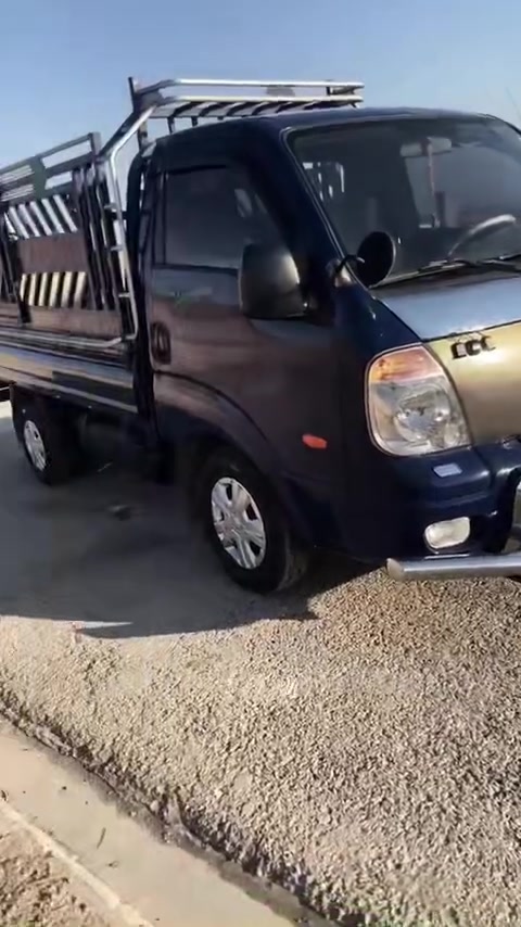 ***********

نص مكتوب في الصور:
- 8:30 AM