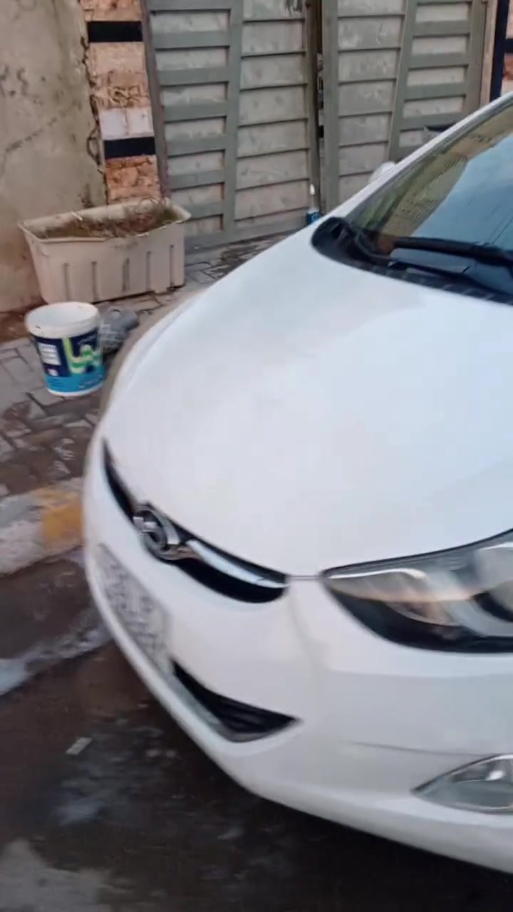 سياره  النترا موديل 14 خليجي مكفوله من الضربه قفلها شده وعشره مكان بغداد رقم الهاتف ***********
