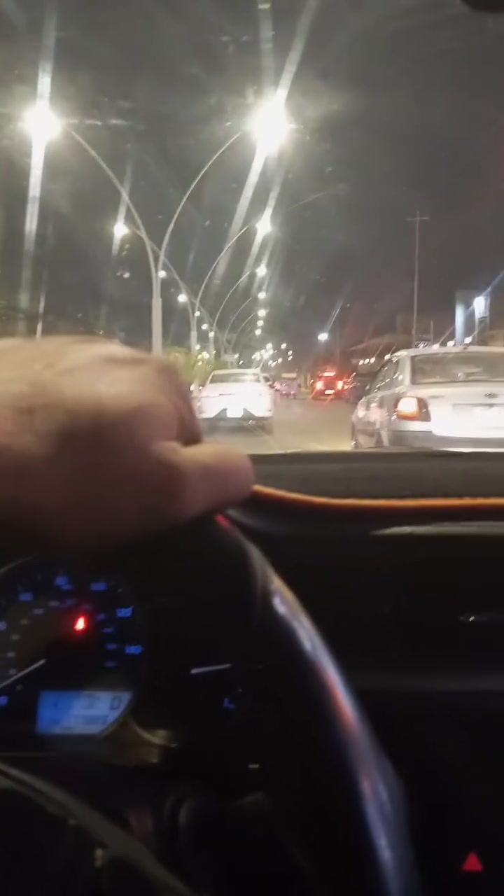 اسطه عامر بخدمتكم فقط اتصل وماقصر وياك ***********
