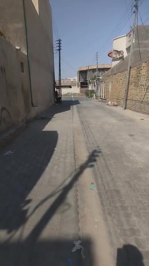 بيت  للايجار جديد ونظيف التنومة بالاكوات الأولى
مساحته ١٤٥

غرفتين ٤ في ٥ 

ومطبخ ٤ في ٥ 

واستقبال ٤ في ٥ 

وموزع 

وحمامات ٢ داخلية وحمام خارجي 

وكراج ٣ في ٥ 

وحديقة 

ومناور داخلية ٣ 

اريد عائلة نظيفة ونازكة يحافظون على نظافته 

اجارة ٧٥٠ 

البيت ارضي 

***********
