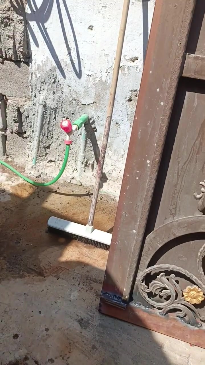 باب طلاكتين نظيف للتواصل ***********
