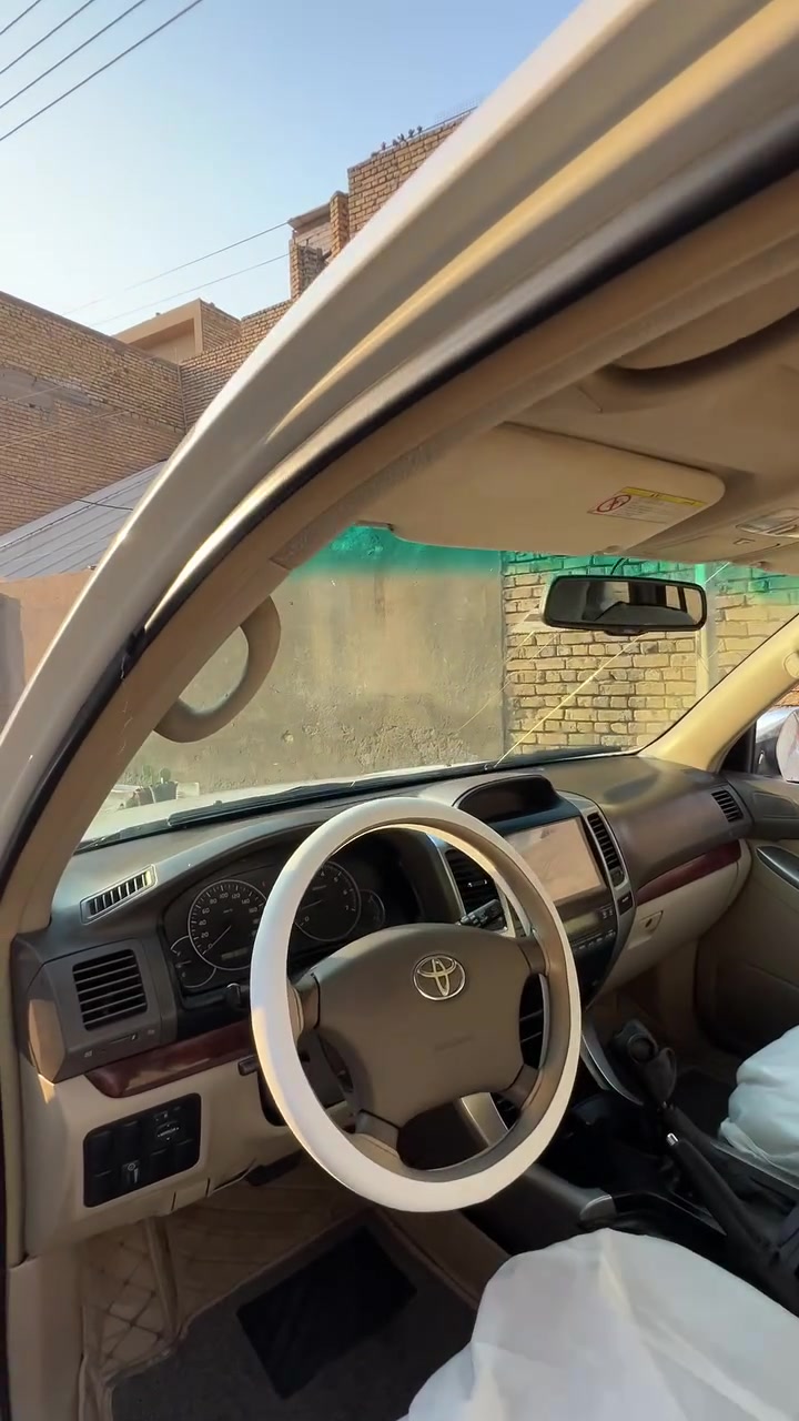 سلام عليكم مرخصت الادمن المحترم
لاندكروز برادو 2005 فئة VX فول مواصفات كشنات جلد وكهرباء 

وتدفئة بالكشنات  

و المحرك 6 سلندر 4000 

و امجفت تجفيت ممتاز جدا جدا

وبيه بارد اباب الصندوق 

و السياره حلوه ونضيفه 

وتخم تاير جديد 

وحداديه جديده 

ودبلات امامي خلفي جديد

ادامه كامله الله شاهد للسياره

ومكان السياره ميسان العماره 

والسعر راسلني او اتصل و بخدمتك  ***********
