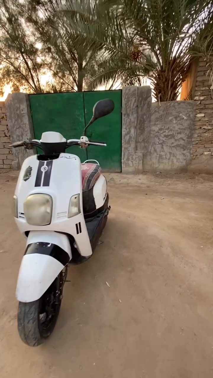 للبيع  بليس كفاله عامه السعر ٦٠٠ وبيه مجال مكان نجف ***********
