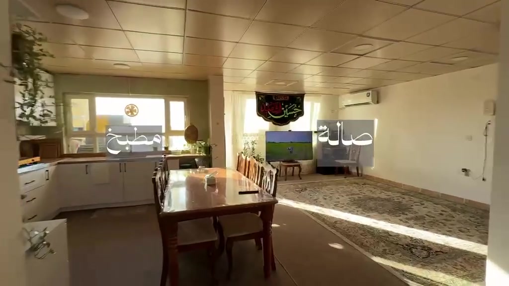 🏡 شقة للبيع في السليمانية | إطلالة خلابة على جبال كردستان ⛰️
فرصة مميزة لامتلاك شقة جميلة ومفروشة بالكامل داخل مجمع سكني هادئ وآمن، بإطلالة مفتوحة وساحرة على جبال كردستان.
📐 المساحة: 114 م²
🏢 الطابق: الثاني
📍 الموقع: السليمانية
✨ تفاصيل الشقة:
🛋️ صالة واسعة ومريحة
🍽️ مطبخ مفتوح على الصالة
🛏️ 2 غرفة نوم
🚿  2 حمام
🌿 2 بالكونة
📦 مخزن
👗 خزائن ومساحات تخزين
🪑 تُباع مفروشة بالكامل بالأثاث الموجود في الصور عدا بعض الأجهزة والمكتبة.

🌄 مميزات الشقة:
إطلالة جميلة ومفتوحة مباشرة على جبال بيره مگرون
منظر طبيعي رائع في جميع الفصول 🌿❄️
مجمع هادئ ونظيف
سكيورتي وأمان ممتاز
خدمات متكاملة داخل المجمع
موقع مميز ومناسب للعوائل
شقة جاهزة للسكن 
بأطلالة جميلة جداً و المعاينة خير دليل على جمالها .
📍 يبعد المجمع حوالي 20 دقيقة عن سوق مولوي ..

السعر والتفاصيل الاتصال على الارقام الموجودة  :
***********
***********
