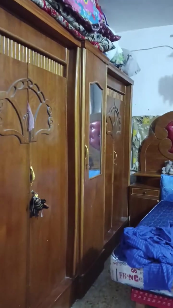 سلام عليكم غرفه البيع مكان بابل سدة الهندية ويه دوشك لا صلي 550
***********

