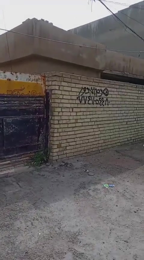 بيت طابو صرف للبيع سعر قطعة أرض العامرية حي الاقتصادين شارع السفارات موقع تجاري مميز بصف الشارع العام المساحة 310 متر
وإجهة 10 نزال ٣١ سعر المتر مليونين و600 سعر مناسب للاستفسار واتساب ***********
