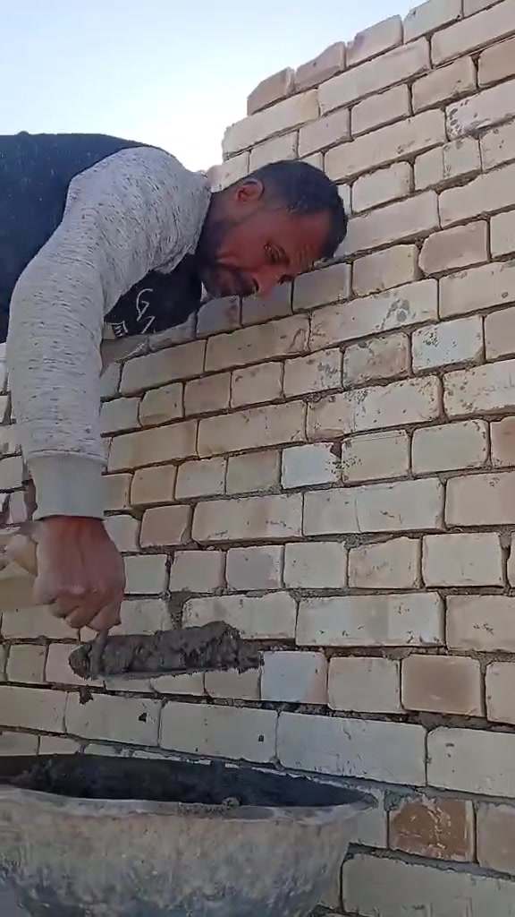 كادر بناء مصري شغل درجه اولى اسعار مناسبه للجميع رقم الواتس ***********
