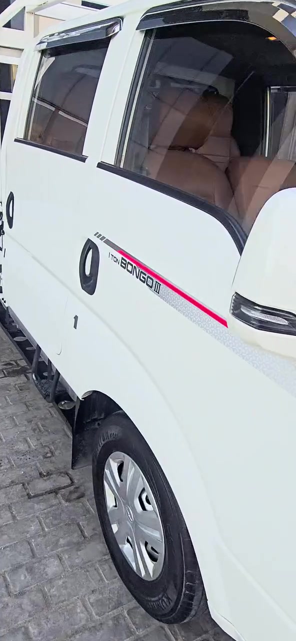 السلام عليكم كيه دبل قماره غاز فول و بربع ماشيه ١٤الف سياره مكفوله كفاله عامه السعر ٢٤٥بيهه مجال مكان بغداد ***********
