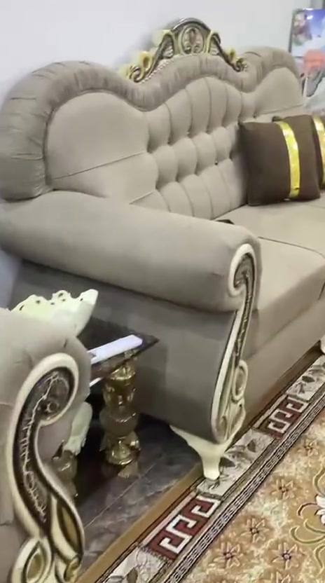 تخم زان مع طابوريه جديد للبيع السعر 600وبي مجال الرقم ***********
