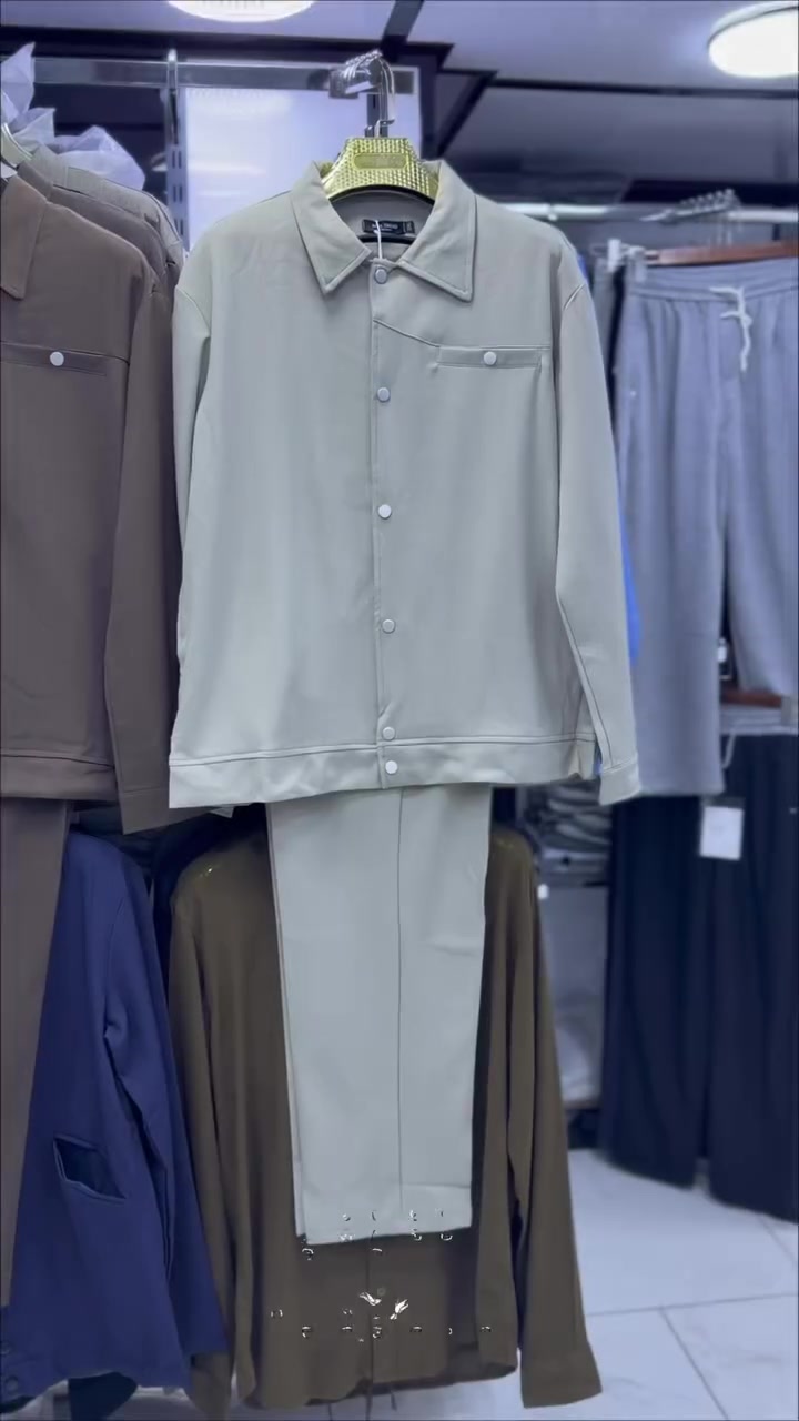 ملابس