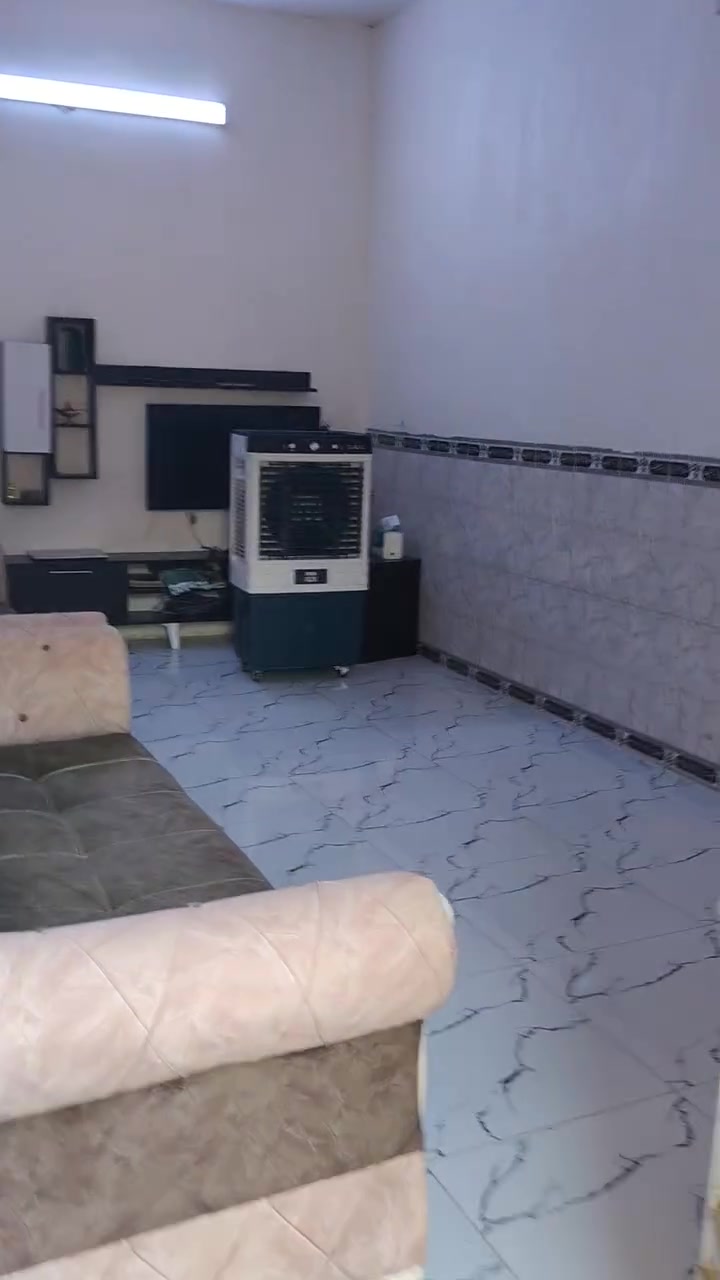 بيت زراعي سند ٢٥السده خلف مستشفى الزهراء الاهلي نهاية الفورتات الشعب النزال 20 الواجهة 5متر السعر 100مليون خدمات كامله للاستفسار ***********
