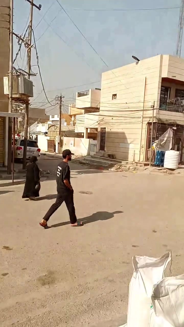 عماره • ٣ شقق • محل تجاري كبير