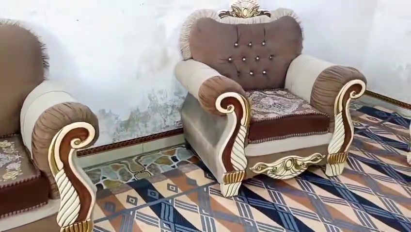 تخم ملكي تركي 10 مقاعد تزكام درجه اوله ثقيل جدن اي ضرر مابي نضيف جدن اسعر 350 لعنوان كربلاء بدايت امن اداخلي يوجد توصيل ***********
