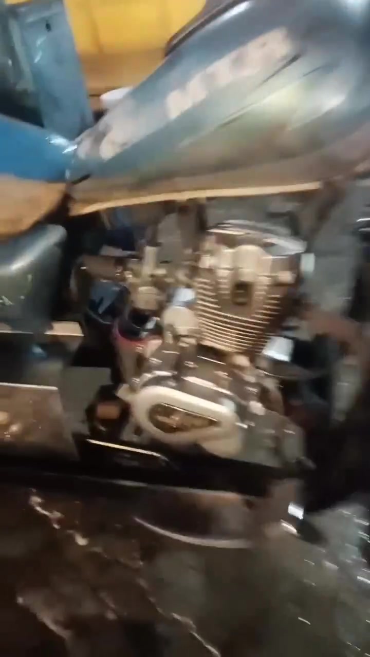 السلام عليكم ستوته للبيع موديل 21 اصولي رقمي هاذه *********** سعر خاص
