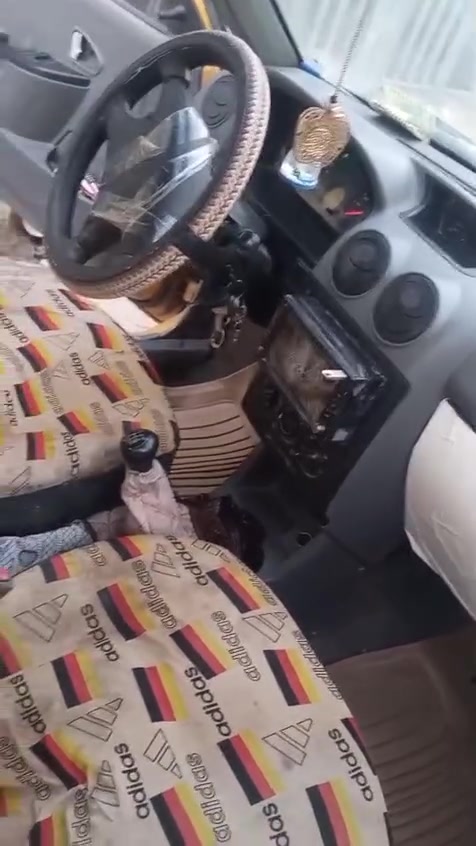 سلام عليكم سايبه منغولي رقم احمر نينوى شرعي بل موصل بحي شرط تحويل 10 بيها مجال *********** هذا رقمي

