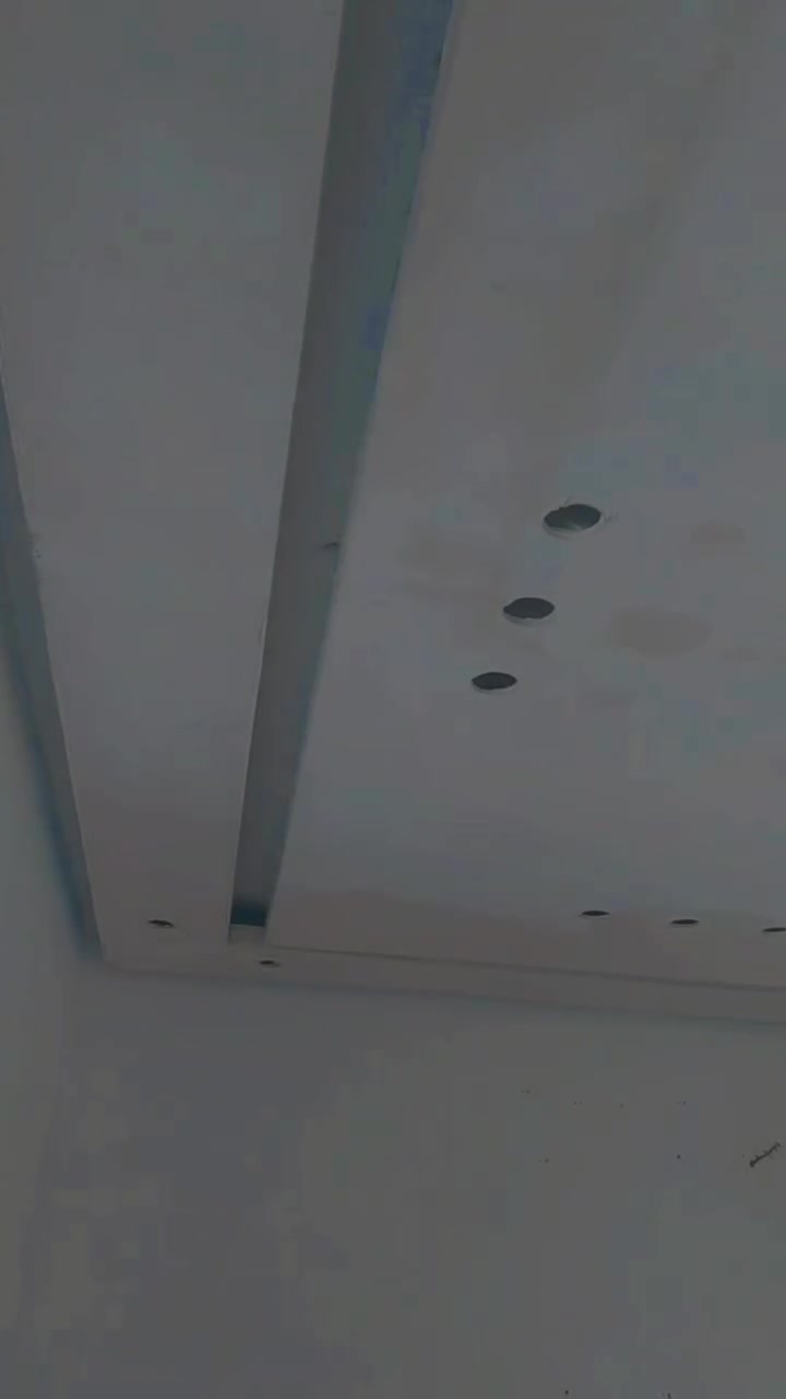 نحن نصنع من منزلك لوحة فنية تعكس ذوقك الفخم وبأعلى معايير الإتقان والدقة. 🏡💎
💼 أبرز خدماتنا:
• كافة أعمال الأصباغ الحديثة بأرقى الألوان.
• تركيب ديكورات الجبس بورد والبوردكس العصرية.
• تصميم وتنفيذ السقوف الثانوية وتغليف الجدران.
• عوازل أسطح متكاملة لحماية منزلك من الرطوبة والأمطار.
⚙️ نضمن لك جودة تدوم طويلاً بفضل اعتمادنا على أفضل الماركات العالمية:
(JOTUN | BETEK | BERGER | BLUE PAINTS)
📞 للتواصل، الاستفسار، أو الحجز، يسعدنا اتصالك على:
***********
📍 بابل - الحلة
