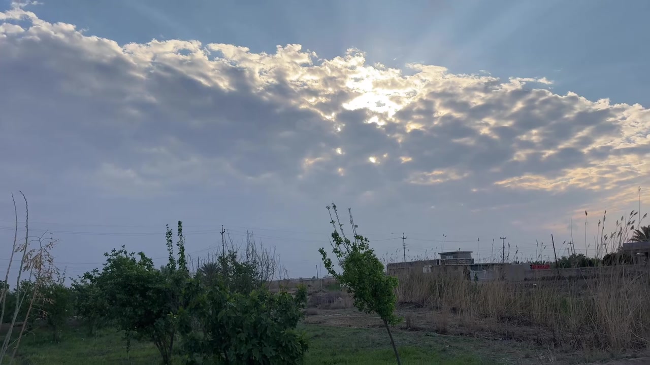 السلام عليكم ورحمة الله ارض زراعيه   طابو سند 25 مساحه نص دونم تحويل مباشر  موقع شهابي خلف معمل سمنت متوفر كهرباء  ⚡️. ماء 
💧 بير ماء اساله. ع تبليط عرض ١٠ متر سعر ٢٥  قابل للتفاوض للستفسار  رقم ‭***********‬
